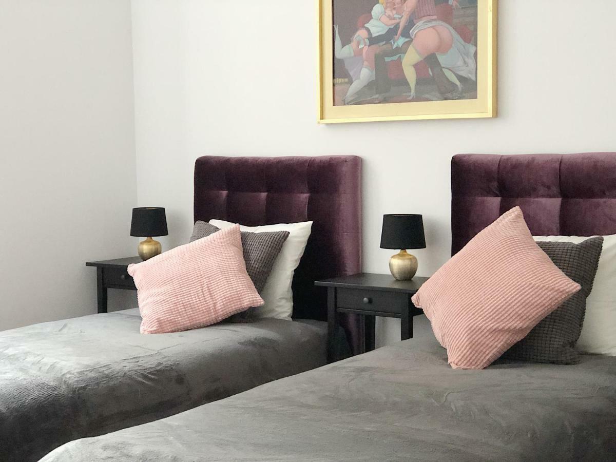 Tcf Home - Big Apartment With Free Garage クラクフ エクステリア 写真