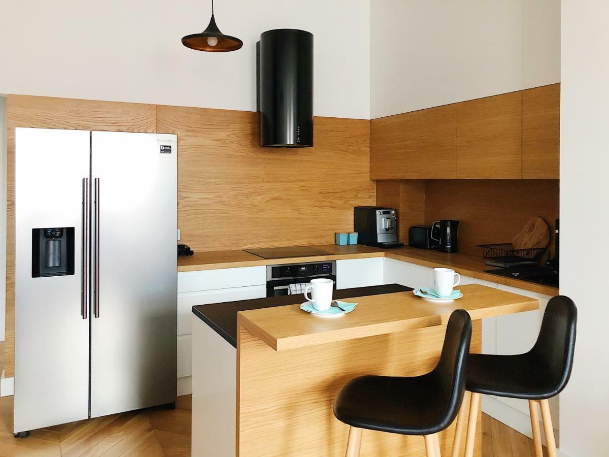 Tcf Home - Big Apartment With Free Garage クラクフ エクステリア 写真